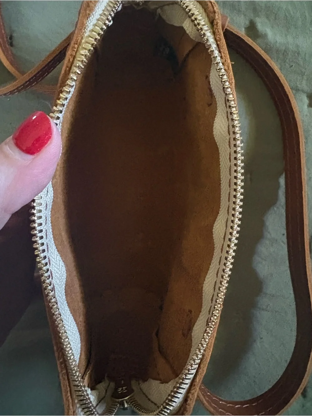 NWOT Portland Leather Women's Brown Leather Crossbody/Hip Bag